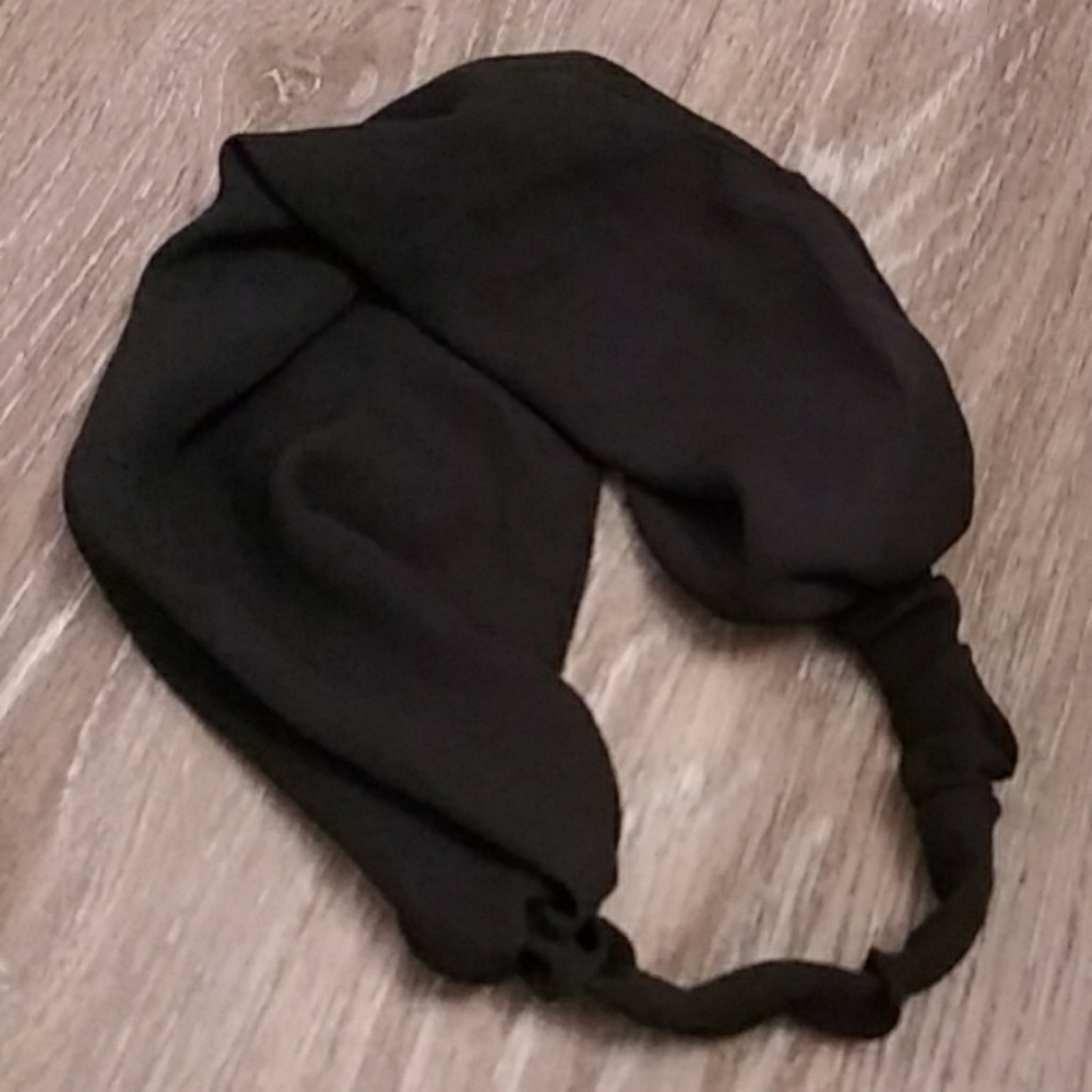 Brandy Melville headband/wrap
